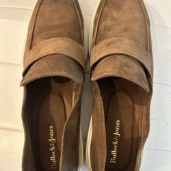 Bullock And Jones Men’s Suede Slip On Size 13