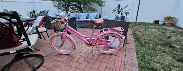 Pink 24 inch girls bike