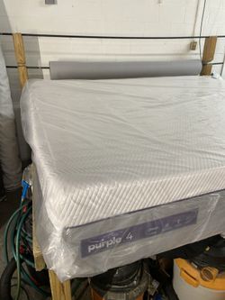 King Purple Premier 4 Mattress Set