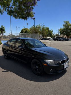 BMW  328i