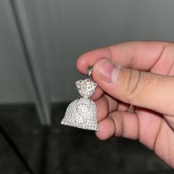Money bag pendant and silver nugget ring