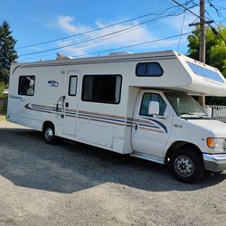 2001 Chateau Sport Class-C Motorhome
