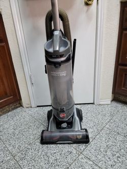 Hoover Maxlife Vacuum