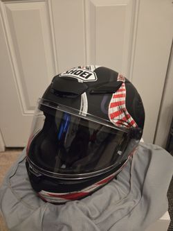 Shoei Z8 (RF-1400)