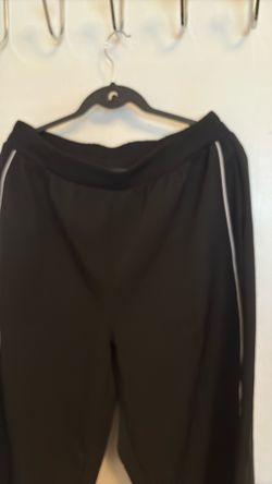 Women’s sweatpants