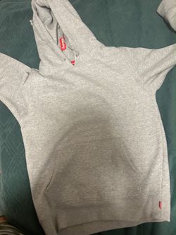 Supreme hoodie