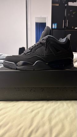 Air Jordan 4 Black Cat 2020 Size 9.5