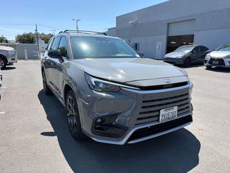 2025 Lexus TX 500h