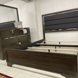 Q Bed Dresser Miror 