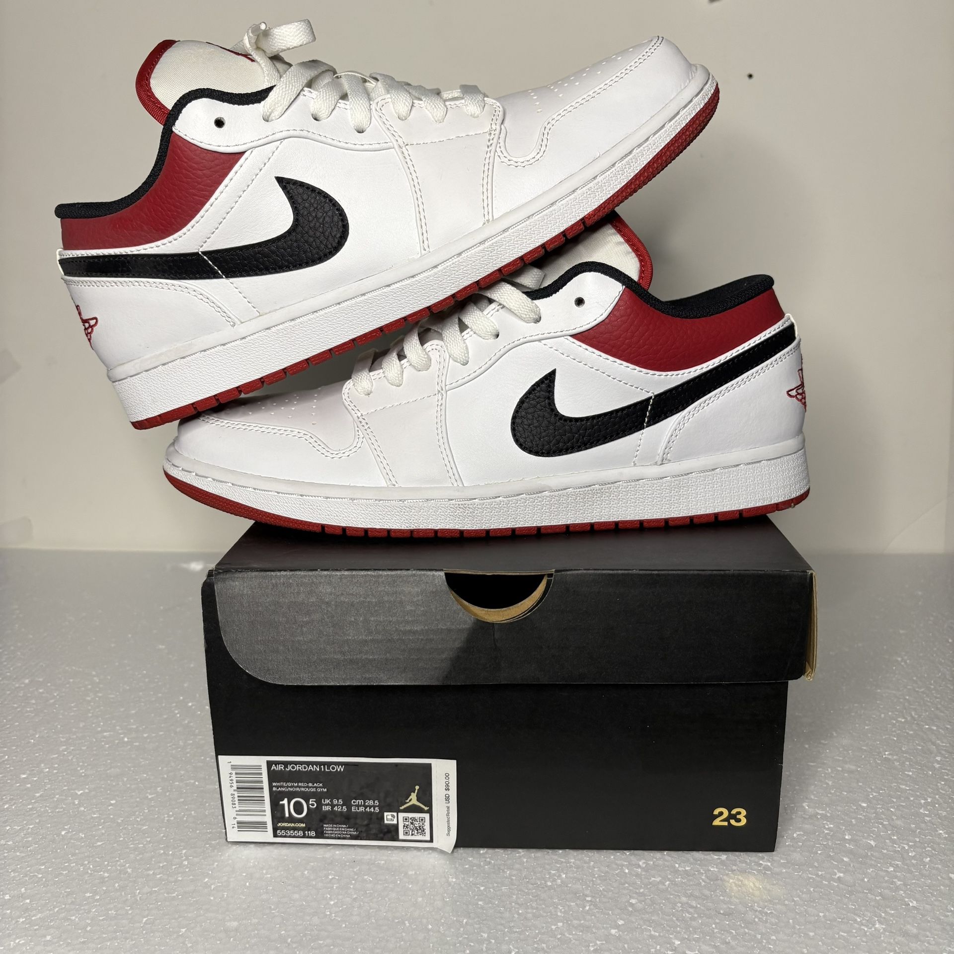 Jordan 1 Low university red Used (50$)
