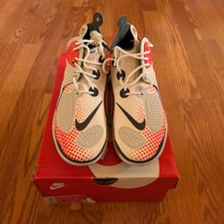 Nike Joyride CC3 Setter Size 8.5