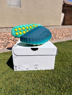 Nike Mind 001 SIZE 12