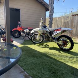 250 Honda Dirt Bike 