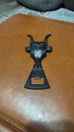 Bottle OpenerBull Head Cast Iron