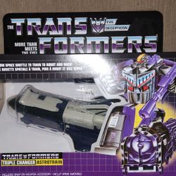 Transformers G1 Triple Changer Astrotrain Reissue