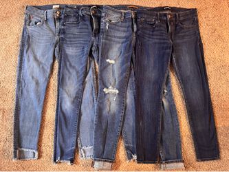 👖 8 pairs of women’s skinny jeans 👖