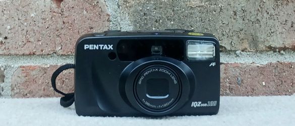 Vintage Pentax IQZoom 120 35MM Camera