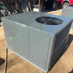 2019 Goodman 3 Ton gas Package AC unit