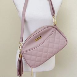 Quilted crossbody bag