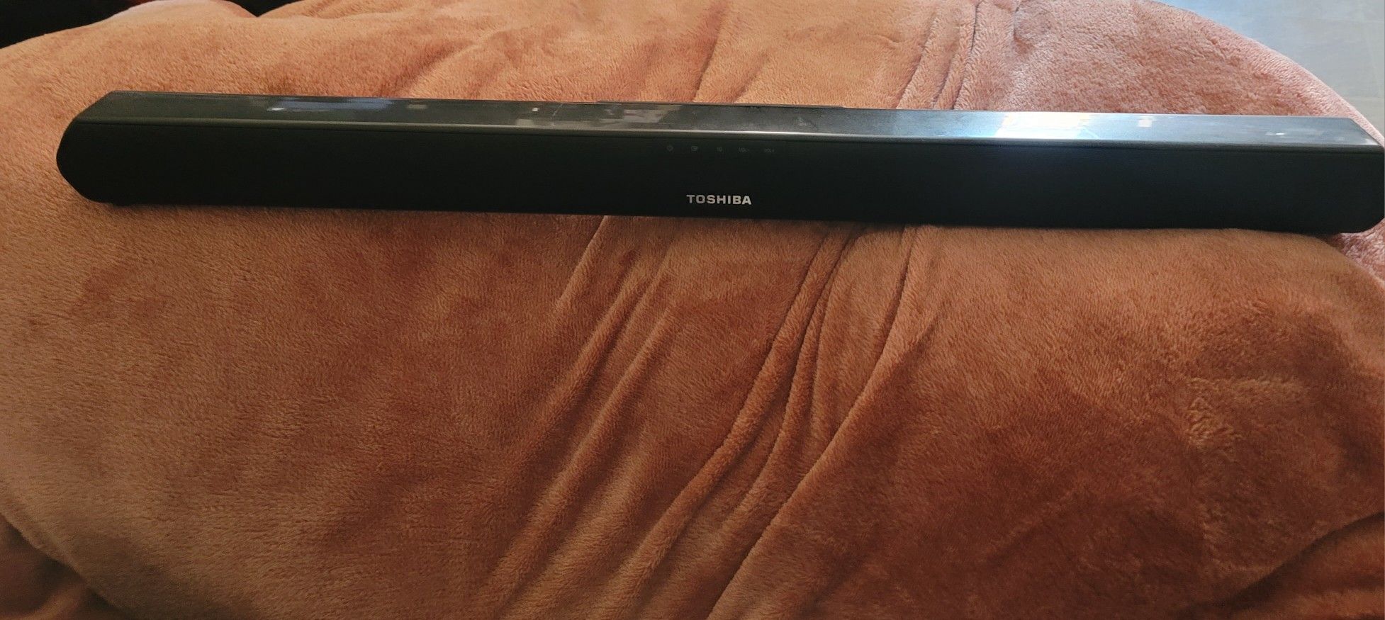 Samsung 2.1Ch Soundbar with Wireless Sub