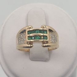 14k Gold Emerald And Diamond Ring