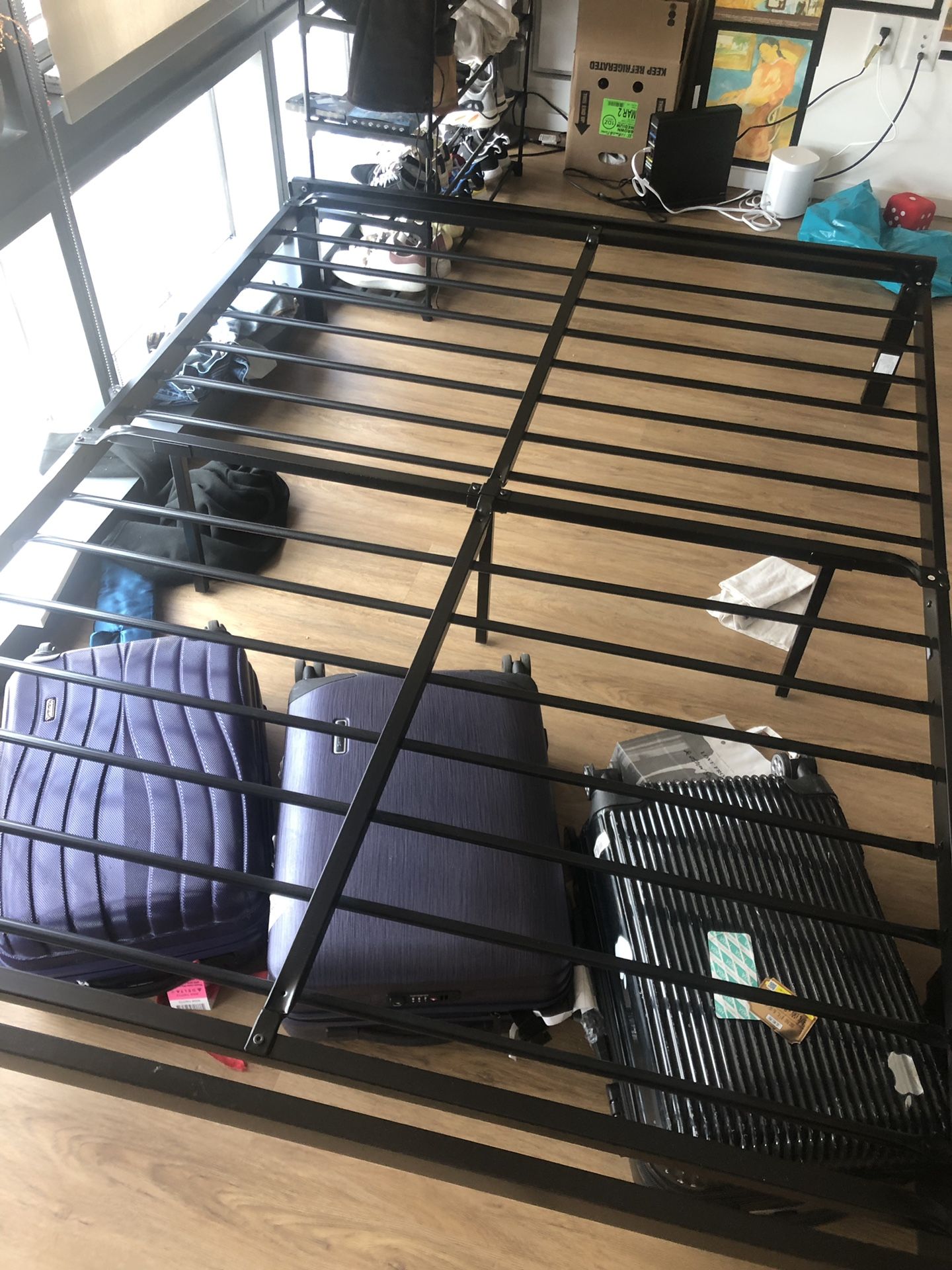 Bed frame for free!!