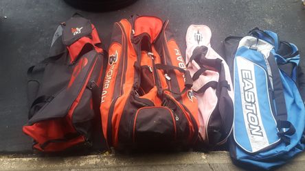 SOFTBALL/BASEBALL BAGS