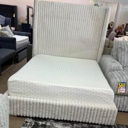 White queen size bed frame  // Mattress Sold Separately 