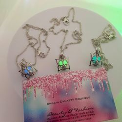 Beautiful Butterfly Necklace 