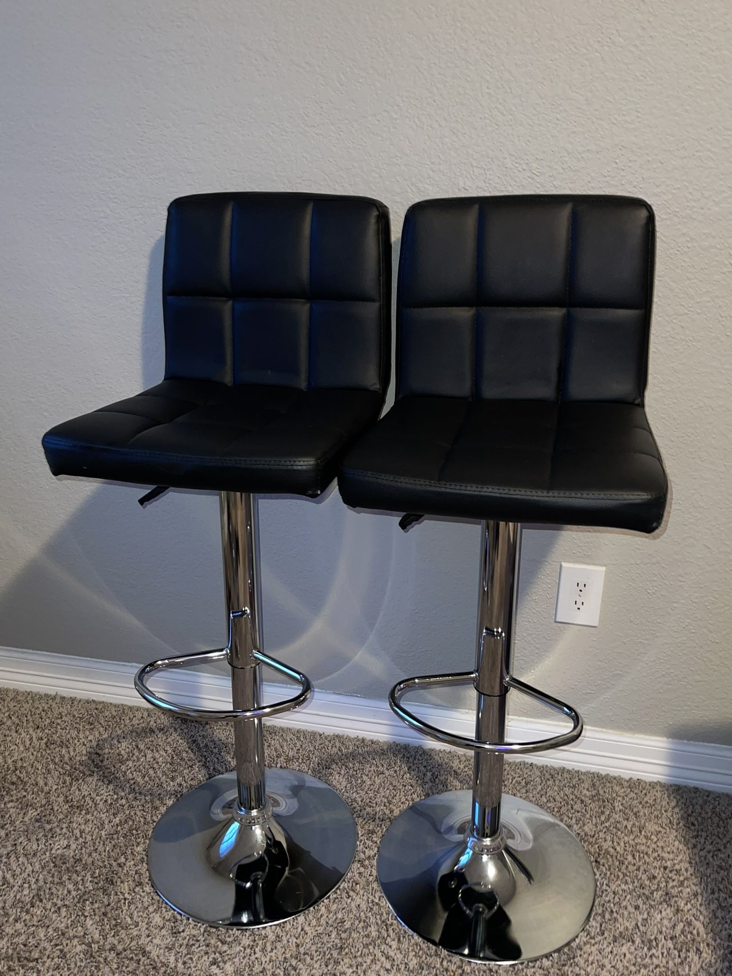 Black Bar Stools