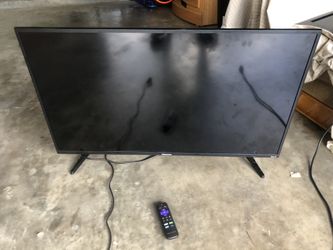 Roku smart tv open box // smart tv