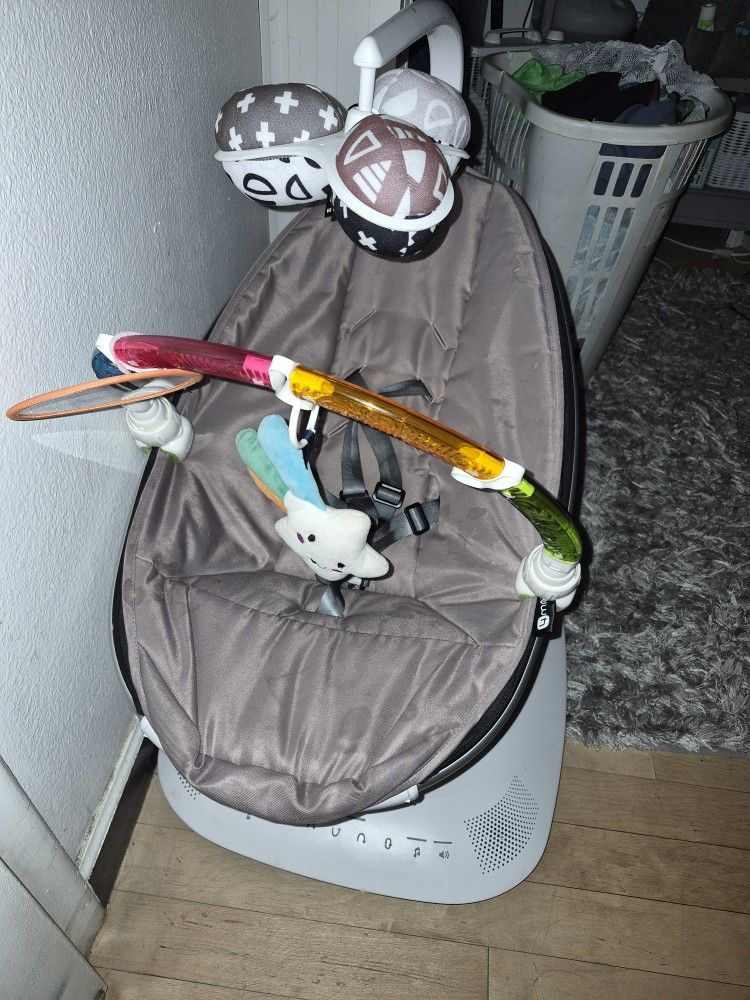 4Moms Bluetooth Mamaroo
