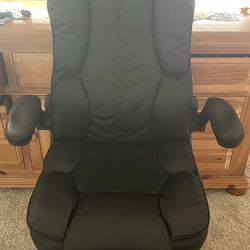 Kesnsaker office chair