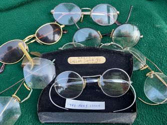 8 Pairs of Vintage Eyeglasses