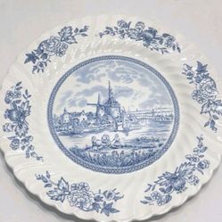 Tulip Time Plates