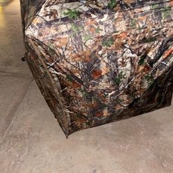 HUNTING BLIND