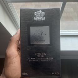 Creed Aventus 100 mL (negotiable)