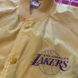 Lakers Classic Windbreaker Jacket Medium