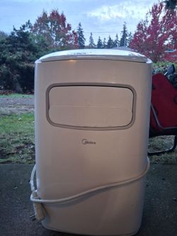 Moblie stand up air conditioner