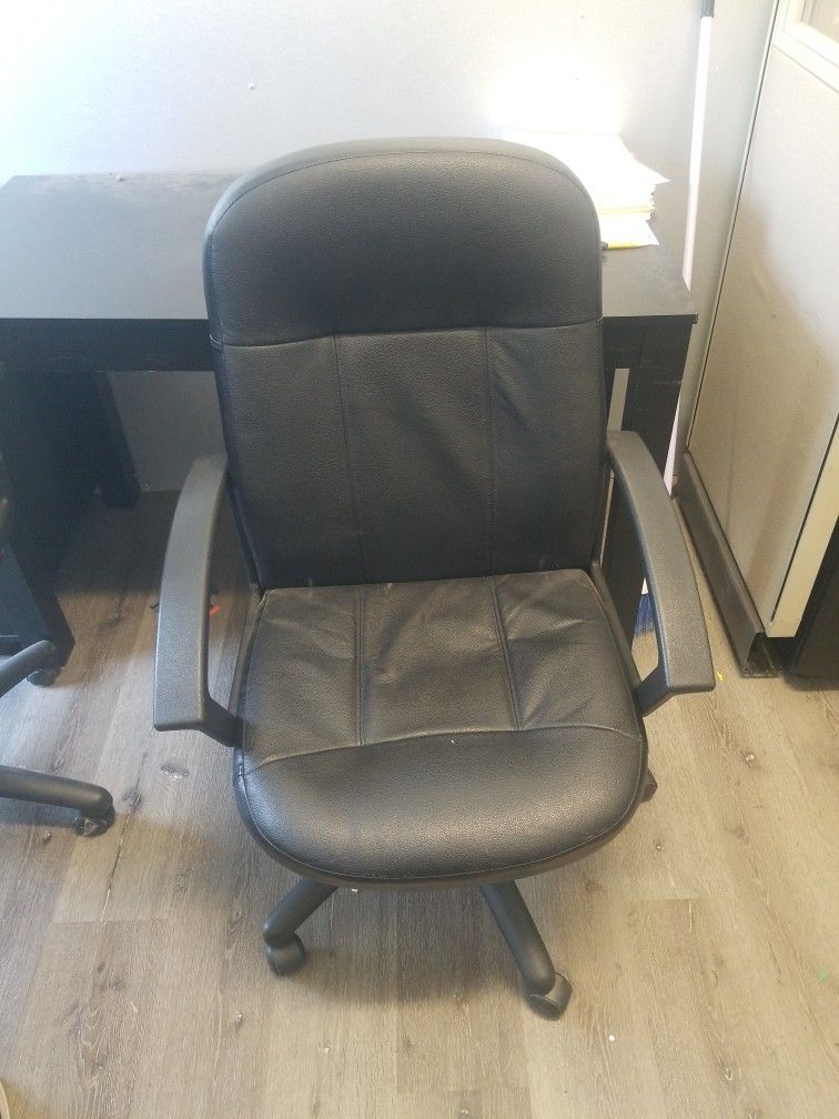 OFFICE DESKS AND CHAIRS AND FILE CABINETS