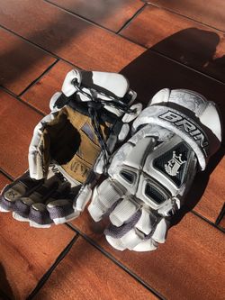 Brine King Lacrosse Gloves