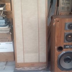 Magneplanar Pair Wafer Thin Tower Loud Speakers