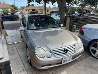 2004 Mercedes-Benz C-Class