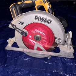 Dewalt Circular Saw Dcs570