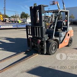 8k Whse Forklift 