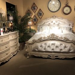 Acme Queen Bed Frame With Mattress 