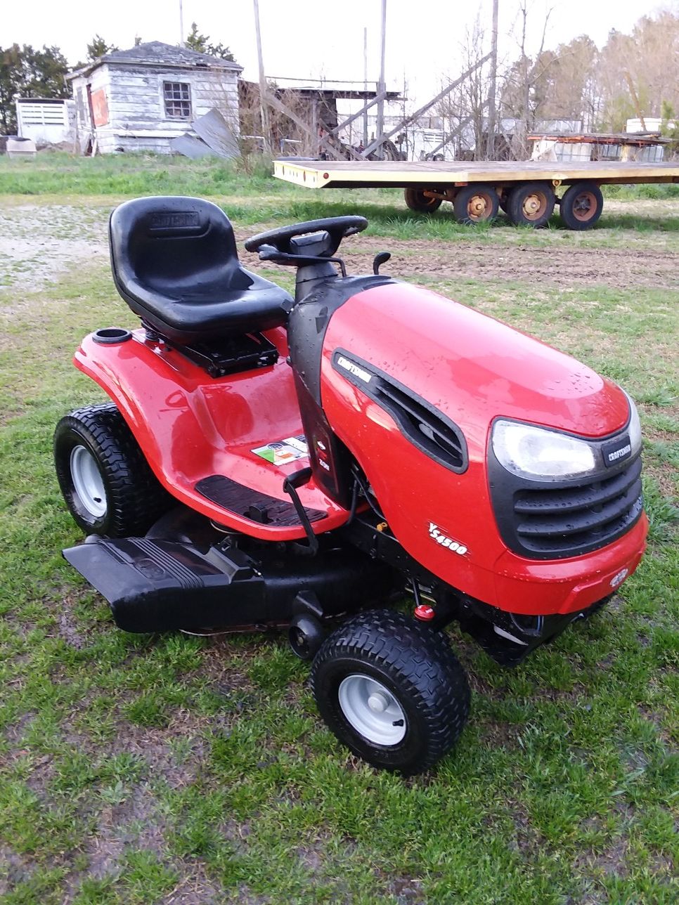 Craftsman YS-4500 riding mower! 20hp B&S engine, 42"cutt, automatic! Runs an works great asking $800 obo..