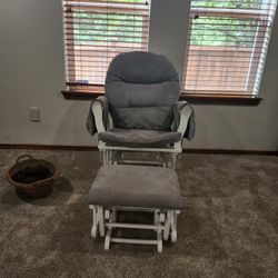 Glider Chair With Ottoman