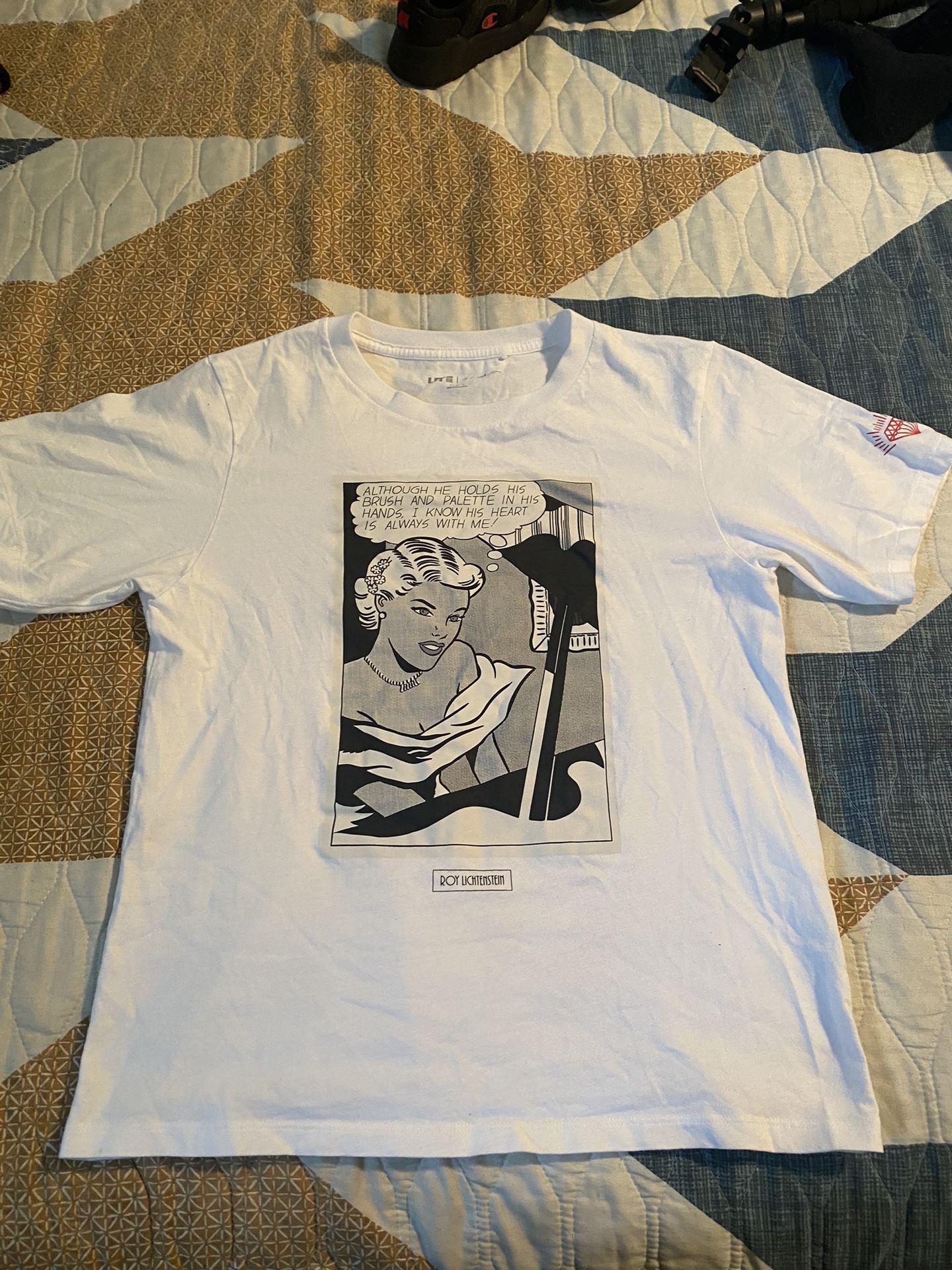 UNIQLO x ROY LICHTENSTEIN "Girl at piano"