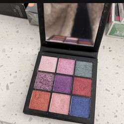 Huda Beauty Eyeshadow, Palette